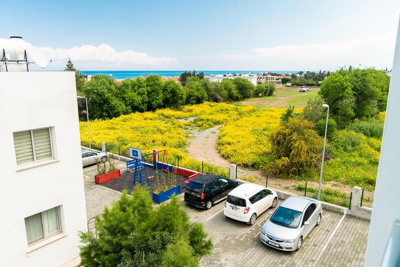 Luxury Two-Bedroom Apartment In Amazing Place Lukomorye C4 Karavas  Exteriér fotografie